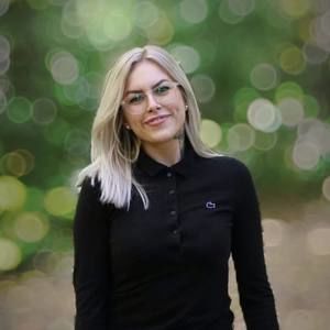 Meet your Posher, Marie-christine